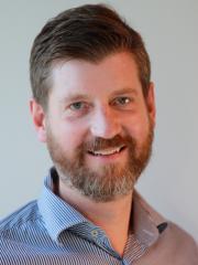 Dr Bruce Green