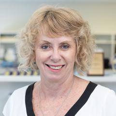Dr Suzanne Elliot